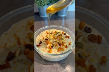 Breakfast in 5 Minutes | Healthy and Delicious recipe | Apple Porridge | Jeen & Vinod #shorts #short