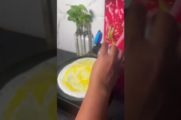 Egg dosa | Muttai dosai #food #cooking #dosa #eggdosa #healthy #comedy #tamil #shorts #muttadosa