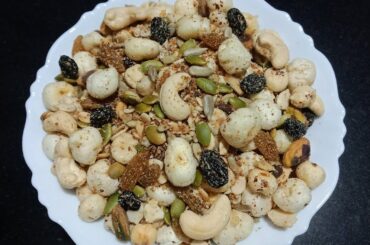 Makhana Muesli || Healthy Breakfast Recipe || Makhana Recipe || Fox Nut