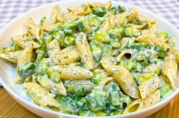 we LOVE this pasta Salad! Insanely delicious and healthy salad!