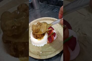 Kuch striyon ki galat aadat #shortvideo #Muttonrice #healthylunch Today's Lunch