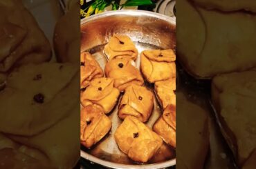 laung lata|sweets recipe|Mawa laung lata|laung lata recipe#shorts#sweets #recipe#mummaboykitchen