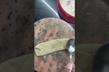 Soft roti #viral #food #healthy #punjabi #tipsandtricks #youtubeshorts #tiffin #trending #ytshorts #