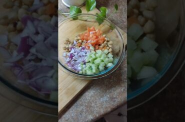 DIET OBSESSION: CHICKPEA Salad, go-to for healthy #salad #recipe