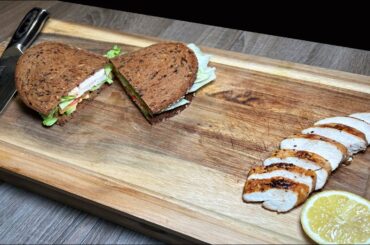 Chicken sandwich with avocado and tomato. Simple, tasty and healthy! #DISCIPLANO #tastyfood #cooking