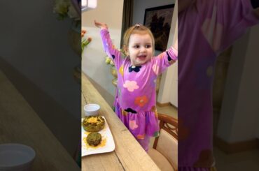 Lili Makes Healthy Vegetable Cakes Recipe #shorts