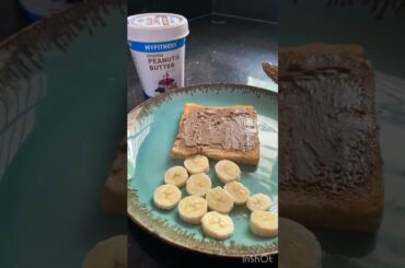 Peanut Butter Banana Sandwich #healthy #food #breakfast