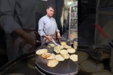 Healthy LacchayDar Or Crunchy Parathy | Desi Breakfast #youtubeshorts #viral #paratha