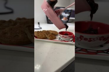 Craving sweets but making them high protein #fitness #caloriedeficit #healthysnacks #shorts