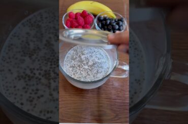 Simple and Healthy Breakfast||Oats and Chia seeds recipe||weight loss recipe