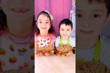 A recipe for a delicious and healthy sandwich prepared by children #shorts  #viral #recipe #children