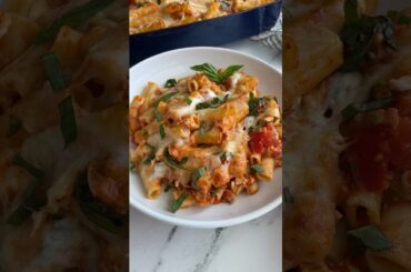 Easy Baked Ziti | Eating Bird Food #easyrecipe #protein #highprotein #healthyrecipes #dinnerideas r