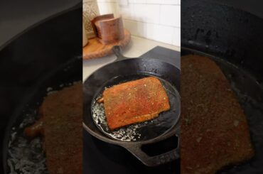 Crunchy Soyaki Glazed Salmon Meal Prep Idea #healthyrecipes #salmonrecipe #mealprepideas
