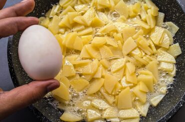 Only 3 ingredients! Just Add Eggs With Potatoes/Simple Healthy Breakfast Recipe/Cheap & Tasty Snacks