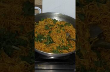 Namkeen seviyan recipe #healthy #cooking #recipe #shorts #ytshorts #youtube