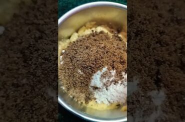 Banana Bonda #healthy #food #cooking #trending #tasty #viral #shortsfeed #shorts #sweetballs #banana