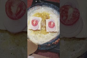 Bread omlette#bread #breafastrecipe #breakfast #breadrecipe #omlette #homemade#healthy #homemadefood