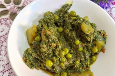 Delicious coconut Potato Spinach | Aloo nariyal Palak Sabzi |Healthy Lunch Recipe|@Feriyahskitchen
