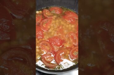 Chickpea Soup | Quick and Easy Recipe @eatcolor #shorts #food #recipe #chickpeas #italianfood