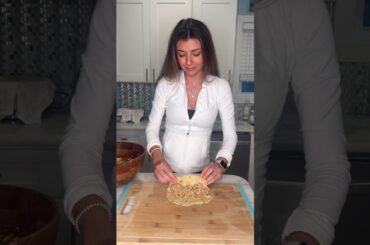 Low Calorie, High Protein Skinny White Chicken Enchiladas | Details in Description