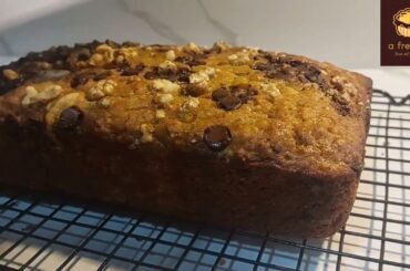 super moist banana bread recipe | healthy banana bread |