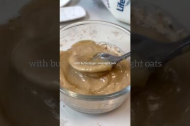 butterfinger overnight oats are gonna be your new fav brekkie #nobake #healthysnacks #easyrecipe