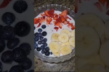 Very Healthy Overnight Oats (Strawberries,  Blueberries & Banana) Recipe #shorts#food #recipe