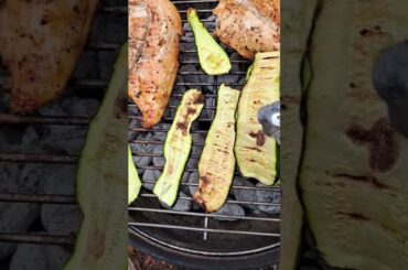 Outdoor cooking #satisfying #lunch #food #cooking #chicken #vegetable #delicious #healthy #shorts