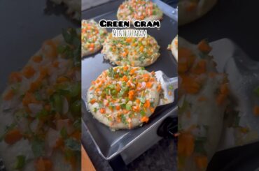 Green moong uttapam | naturally fermented batter #greengramrecipe #healthyrecipes #shorts