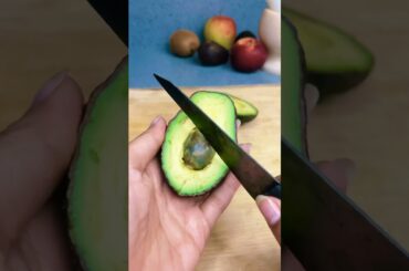 Easy avocado corn toast | Quick and easy healthy toast recipe #avocado #toast #shorts #youtube