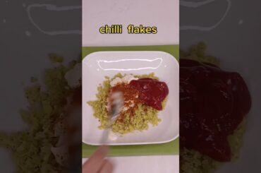 how to make a healthy and easy egg sandwich