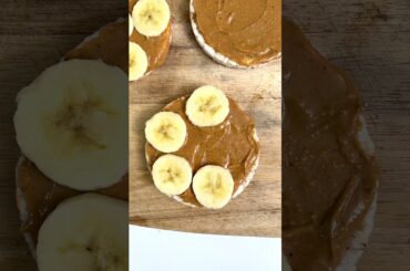 Viral Peanut Butter Cup Rice Cakes #easyrecipes #snackideas