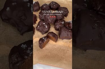 Healthy Vanilla Bean Sea Salt Sate Caramels | Recipe in Description