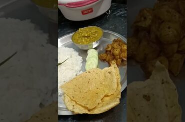 Today's healthy lunch #shortvideo #comedy #biharilunch #healthylunch