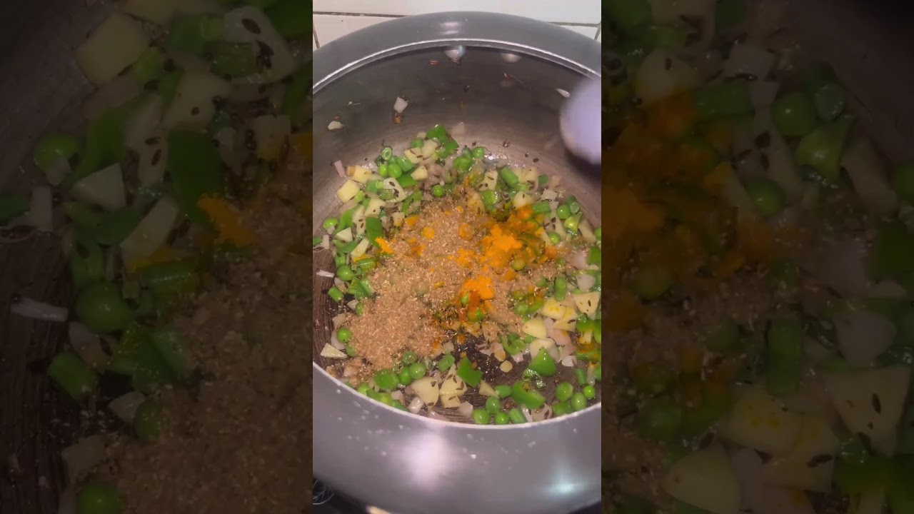 Vegetable masala khichadi recipe | healthy lunch ideas #youtubeshorts #shorts Vegetable masala khichadi recipe | healthy lunch ideas #youtubeshorts #shorts