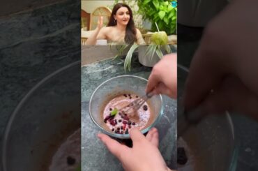 Soha Ali Khan’s Cake Credits- @curlytalesdigital  #viral #viralshort #yt #weightloss #recipe