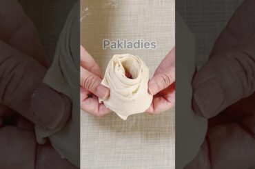 Plain Flour Lachha Paratha #shorts #shortvideo #trending #youtubeshorts