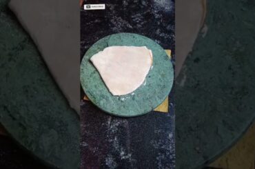 Ajwain Paratha#sorts #viral #dailyyoutube #recipe #subscribe #haldvaniskitchen #healthy #paratha