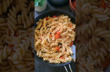 10-Minute Tomato Pasta | Healthy Recipes | Dinner Ideas #food #healthyfood #pastarecipe