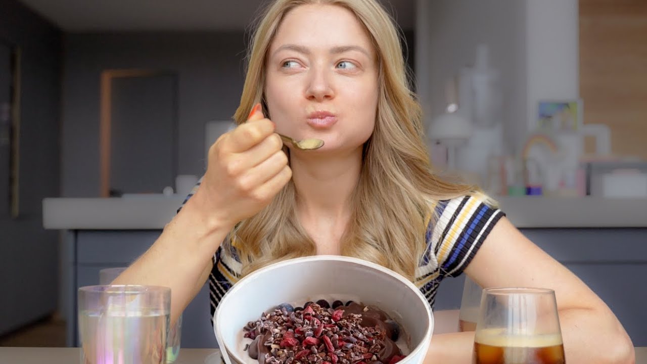 I only eat VEGAN recipes for a day – easy, healthy, plant based recipes I only eat VEGAN recipes for a day - easy, healthy, plant based recipes