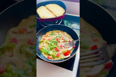 Healthy Mixed Vegetable Omelet | Bread  #recipe #healthy #viral #shorts #tasty #food #reels #short