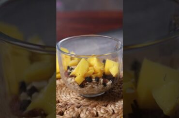 Mango Overnight Oats (Easy +Healthy Breakfast Recipe) Breakfast Pudding #trending #recipe #shorts