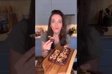 I can’t stop making these Healthier Cream Cheese Swirl Brownies #shorts