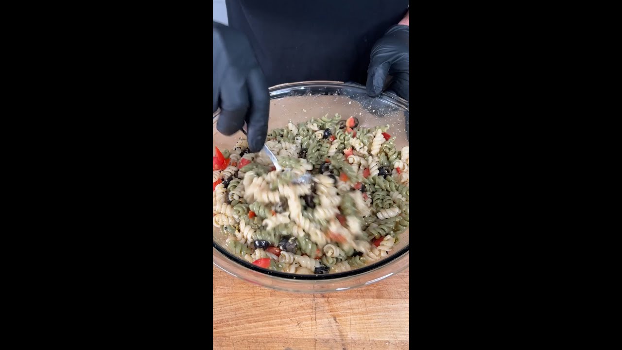 How To Make: Healthy Crunchy Pasta Salad How To Make: Healthy Crunchy Pasta Salad