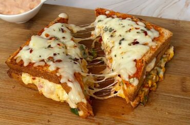 Triple Layer Cheese Sandwich On Tawa in 5 Minutes | No Oven Cheese Sandwich | Cafe Style Sandwich