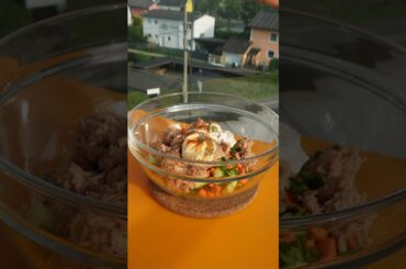 The best Tuna salad recipe (roasted onions + potatoes). Healthy & easy to make #tunasalad