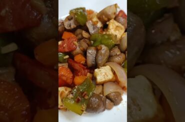 HIGH PROTEIN WEIGHT LOSS SALAD | Paneer and mushroom salad recipe | Healthy diet friendly veg salad|