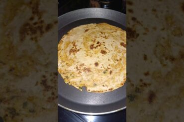 Mooli ka laccha paratha |#viralrecipe #food #trendingvideo #recipe #viralvideo #cooking #indianfood.