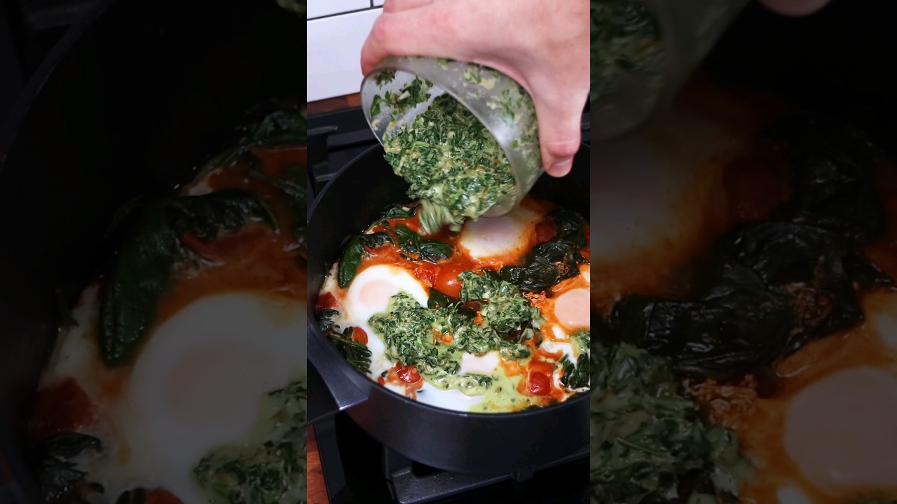 Easy Salsa Verde Recipe with Baked Eggs #Ad #Nutracheck #GoodFood Easy Salsa Verde Recipe with Baked Eggs #Ad #Nutracheck #GoodFood