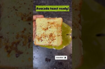 Simple Avocado Toast | Very healthy breakfast | High fibre |